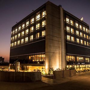 Eulogia Hotell Ahmedabad Exterior photo