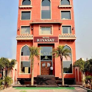 Hotel Riyasat Ludhiana Exterior photo