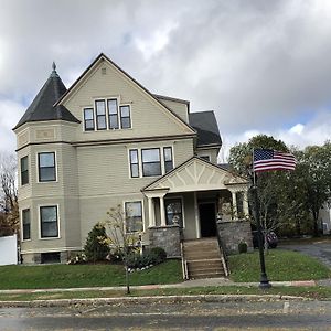 Penley House Bed & Breakfast Bed and Breakfast Auburn Exterior photo