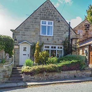 Lyndale Cottage Robin Hood's Bay Exterior photo