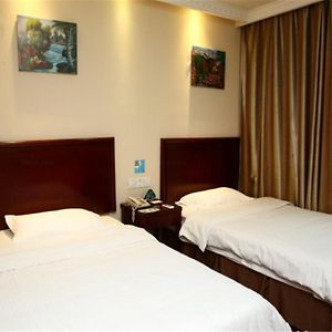 Greentree Inn Shandong Jining Zoucheng Changpingshan Road Changping Garden Express Hotel Exterior photo