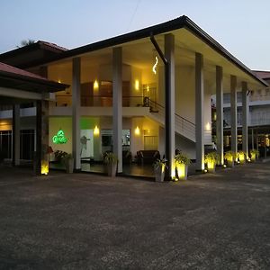 Grindlays Regency Hotell Ambepussa Exterior photo