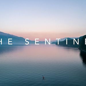 The Sentinel Hotell Kaslo Exterior photo