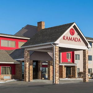 Ramada By Wyndham Platte City Kci Airport Motell Exterior photo