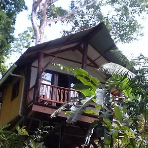 Chalet Tropical Hotell Bocas del Toro Exterior photo