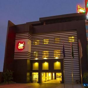 Broad Bean Cochin Hotell Kochi Exterior photo