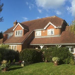 Tirol House Bed and Breakfast Thakeham Exterior photo