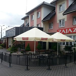 Max Na Terenie Stacji Mol Hotell Radzymin Exterior photo