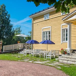 Koivulan Kartano Bed and Breakfast Lojo Exterior photo