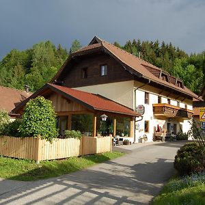 Gasthof Martinihof Hotell Latschach ober dem Faakersee Exterior photo