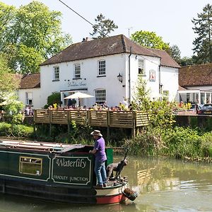 The Dundas Arms Hotell Kintbury Exterior photo