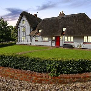 Yew Tree Cottage Moulsoe Exterior photo