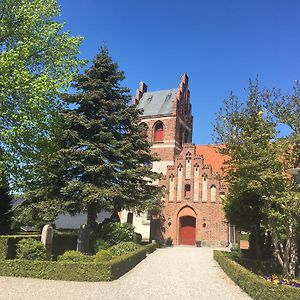 Herstedly Bed and Breakfast Albertslund Exterior photo