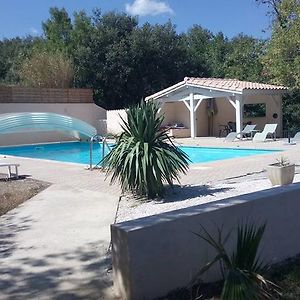 Hotel Le Chatelet Logis Saint-Paul-de-Fenouillet Exterior photo