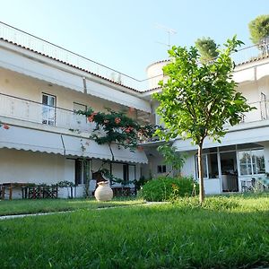 Maria Andreou Aparthotel Roviai Exterior photo