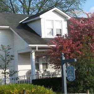 The John Butler House Bed & Breakfast Hotell Elizabeth Exterior photo