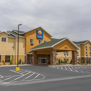 Comfort Inn & Suites Vernal - National Monument Area Exterior photo