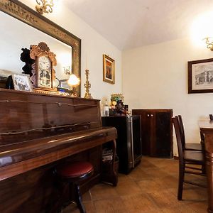 Borgo Tepolini Country House Bed and Breakfast Castel del Piano  Exterior photo