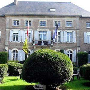 Hotel Le Clos Du Montvinage Étréaupont Exterior photo