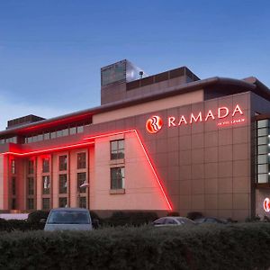 Ramada By Wyndham Gemli̇K Hotell Gemlik Exterior photo