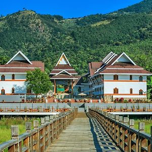 Ananta Inlay Resort Nyaungshwe Exterior photo