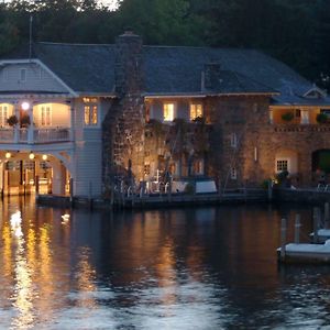 Lake George Boathouse Waterfront Lodging Hotell Bolton Landing Exterior photo