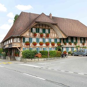 Landgasthof Bären Hotell Madiswil Exterior photo