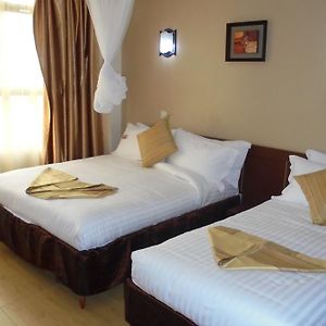 Miale Hotel Nakuru Room photo