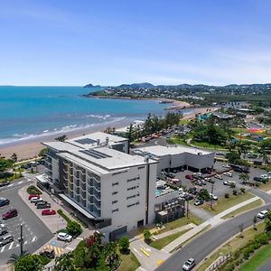 Salt Yeppoon Aparthotel Exterior photo