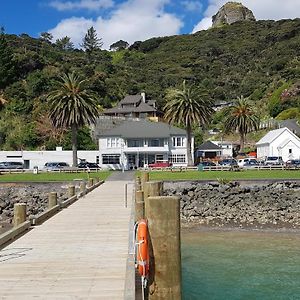 The Marlin Of Whangaroa Hotell Exterior photo