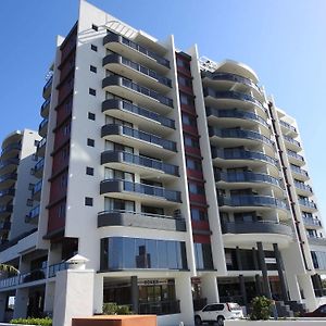 Springwood Tower Apartment Hotel Exterior photo