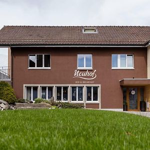 Neuhof Gaeste-& Schokohaus Bed and Breakfast Appenzell Exterior photo