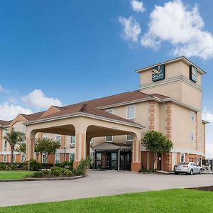 Quality Inn & Suites Houma Exterior photo