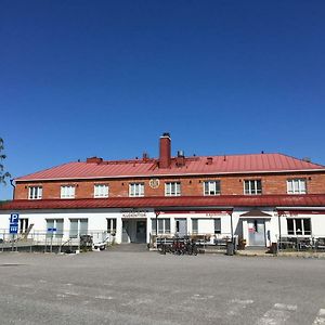 Hjalmar’s Hotel Korpo Exterior photo