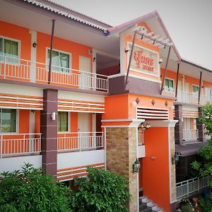 Suntorn Place Hotell Phitsanulok Exterior photo