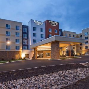 Fairfield Inn & Suites By Marriott Altoona Exterior photo