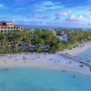 Kaani Grand Seaview Hotell Maafushi Exterior photo