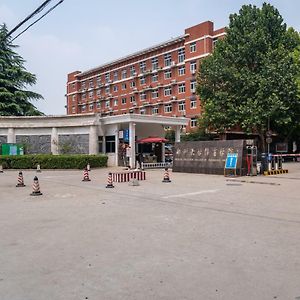 Zhengzhou Huiji-Province Sport Centre- Locals Apartment 00161400 Exterior photo
