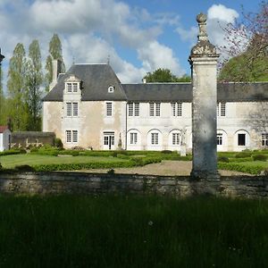 Logis Du Chateau Du Bois Doucet Bed and Breakfast Bignoux Exterior photo