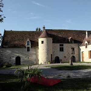 Ferme-Chateau De Cordey & Spa Bed and Breakfast Exterior photo