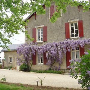 Les Vieilles Vignes Hotell Thorigne Exterior photo