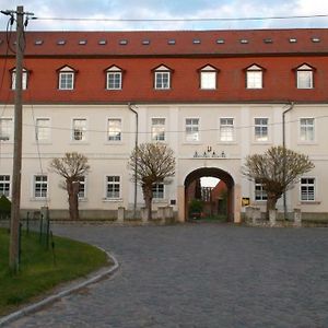 Domaene-Badetz Hotell Exterior photo