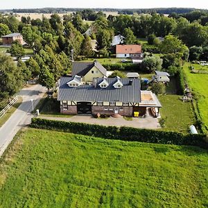 Landhaus Zum Storchennest Lägenhet Kloster Wulfshagen Exterior photo