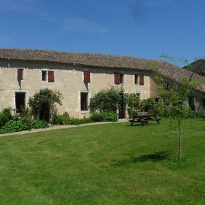 Maison De Bastien Hotell Lugon et l’Ile du Carney Exterior photo