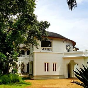 Viceroy House Hotell Pasyala Exterior photo