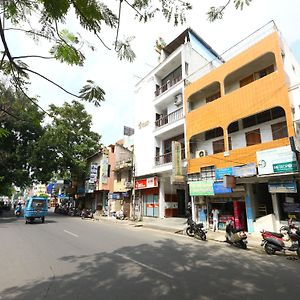 Oyo 094 Bussy St Prakasam Residency Hotell Pondicherry Exterior photo