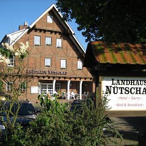 Landhaus Nuetschau Bed and Breakfast Bad Oldesloe Exterior photo