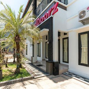 Reddoorz @ Pengayoman Panakkukang 3 Hotell Makassar Exterior photo