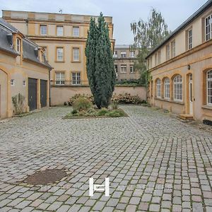 H-Bnb - Les Meubles Du 1 Bed and Breakfast Metz Exterior photo