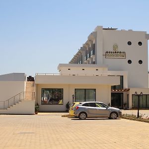 Bellapais Oasis Hotell Kyrenia  Exterior photo